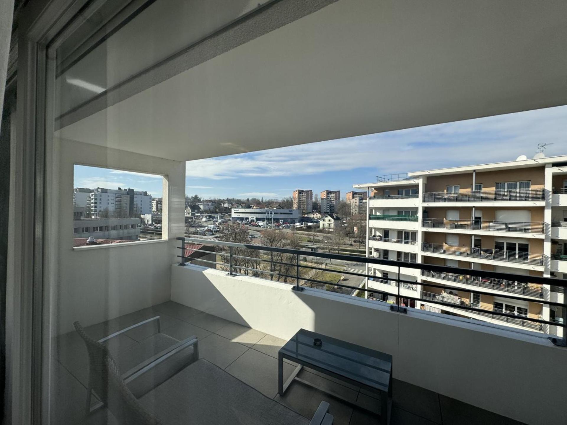 Appartement De Romain Annecy Exterior foto